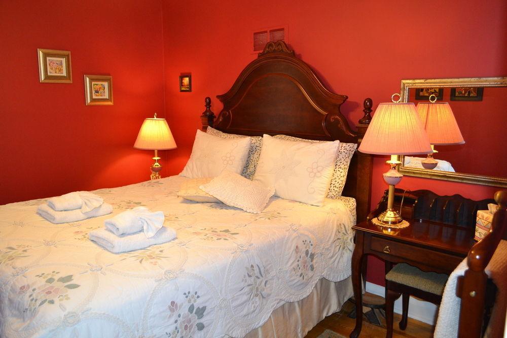 Williams Gate Bed & Breakfast Private Suites Niagara-on-the-Lake Exterior foto