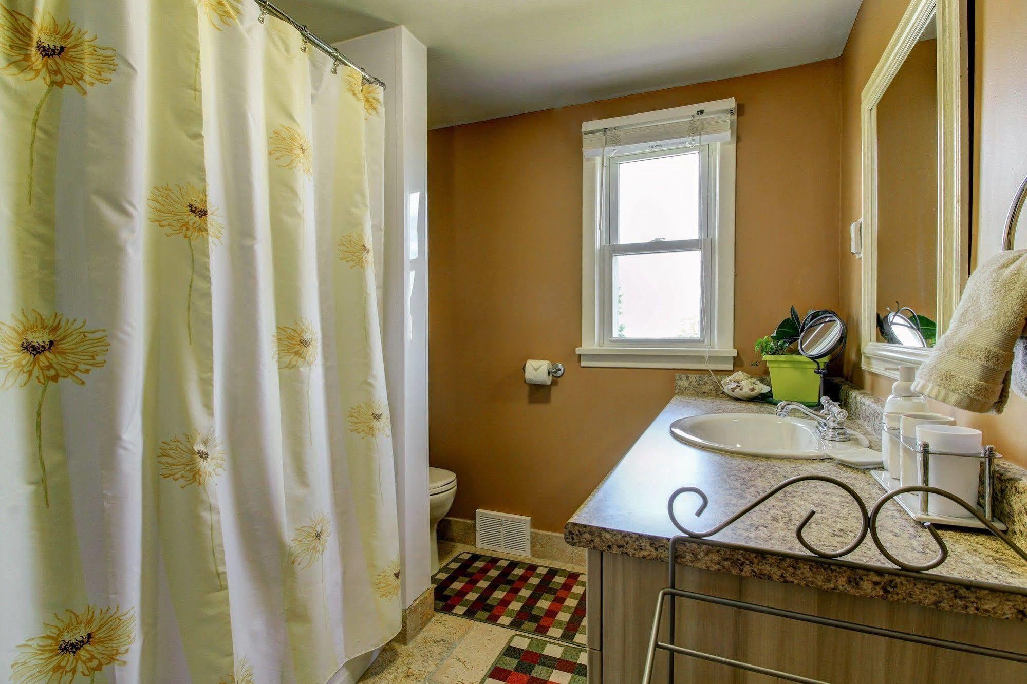 Williams Gate Bed & Breakfast Private Suites Niagara-on-the-Lake Exterior foto
