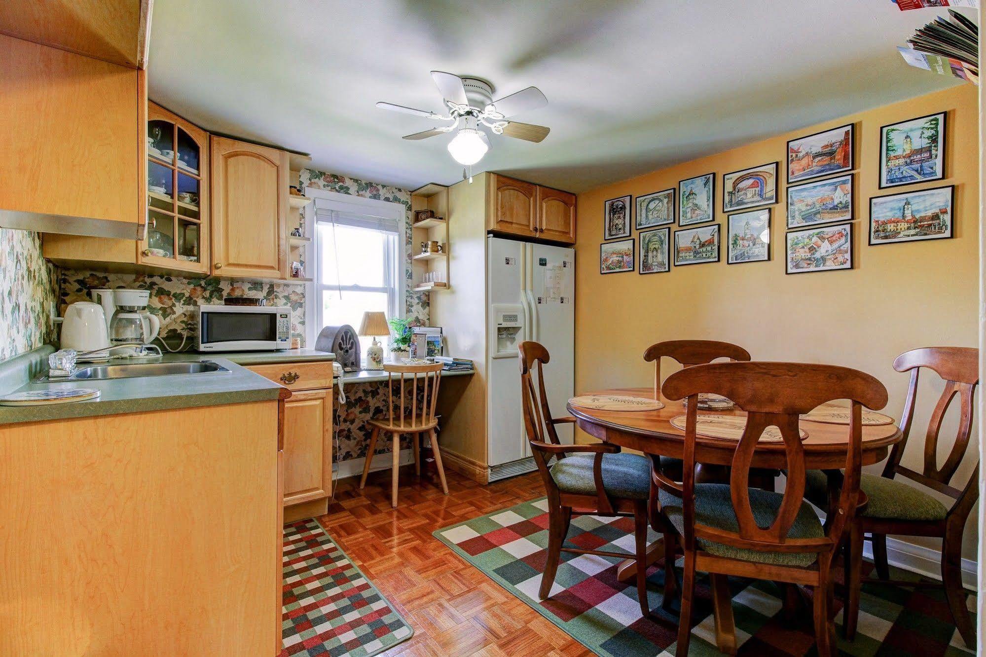 Williams Gate Bed & Breakfast Private Suites Niagara-on-the-Lake Exterior foto